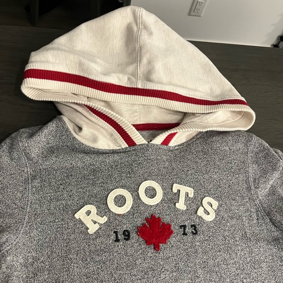 Roots XL Youth Sweater - Picture 2 of 5